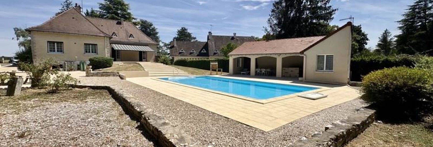 Maison 6 Pièces 206 m² à vendre à Châteauroux (36000)