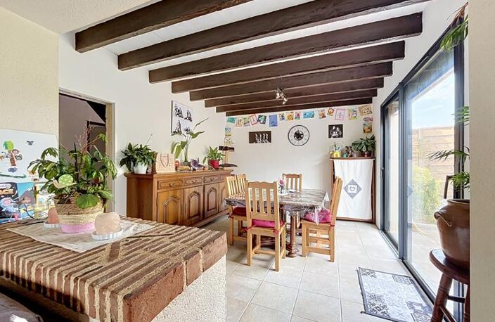 Maison en pierre de 4 pièces principales — photo 2