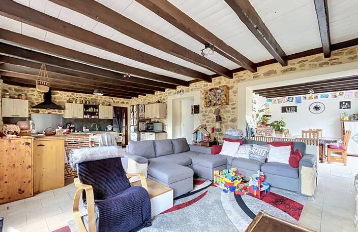 Maison en pierre de 4 pièces principales — photo 4