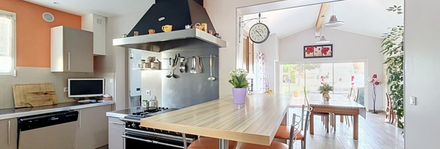 Maison 7 Pièces 190 m² à vendre à Blanquefort (33290)
