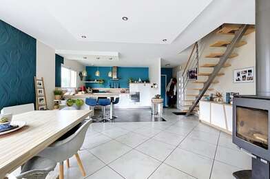 Maison 6 pièces 322995 €