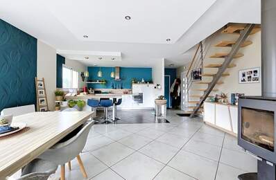Contemporaine de 6 pièces principales — photo du bien