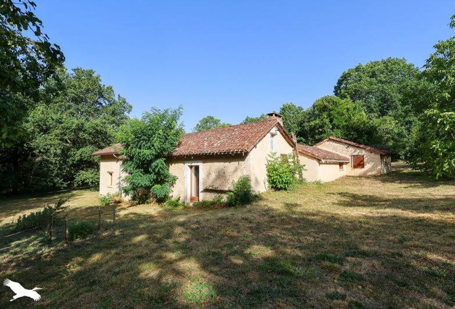 Maison en pierre de 5 pièces principales — photo 1