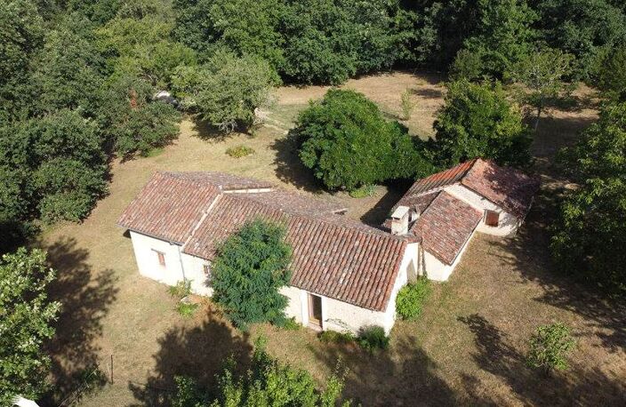 Maison en pierre de 5 pièces principales — photo 2
