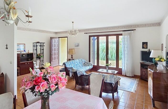 Vente maison 4 pièces 101 m² Soulac-sur-Mer (33780) — photo 2