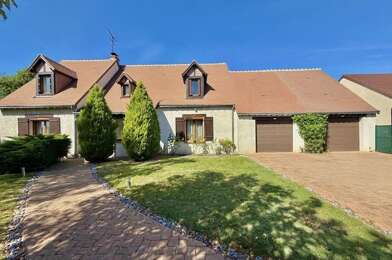Maison 7 pièces 296520 €