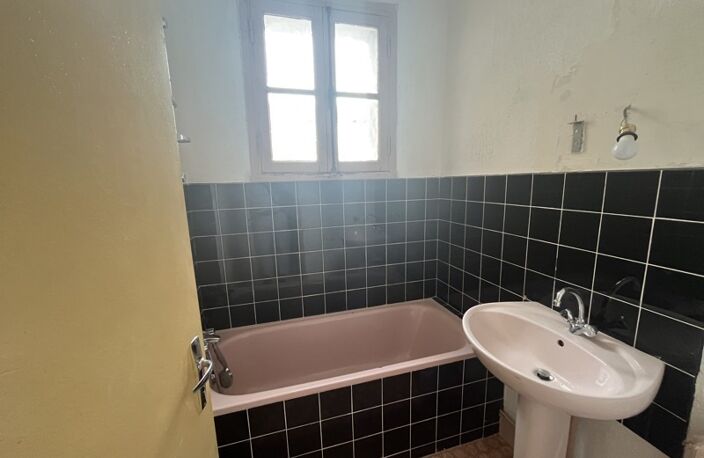 Maison de ville de 5 pièces principales — photo 3
