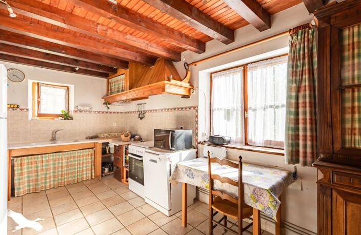 Maison en pierre de 10 pièces principales — photo 3