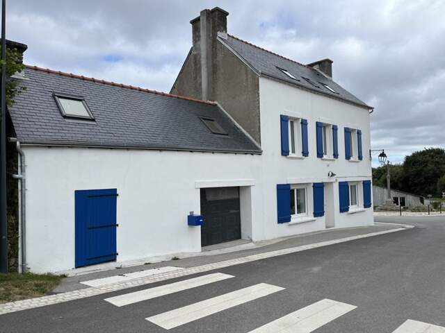 Maison en pierre de 5 pièces principales — photo du bien