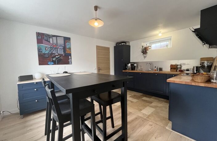 Maison en pierre de 5 pièces principales — photo 2