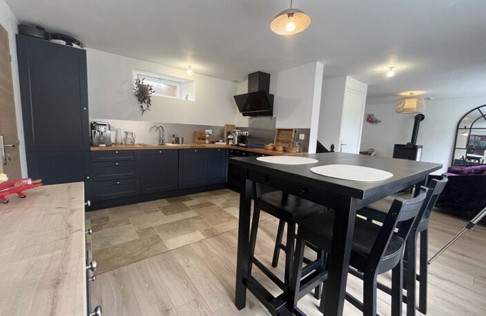 Maison en pierre de 5 pièces principales — photo 3