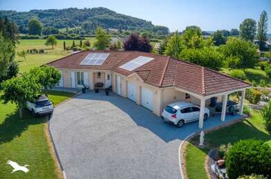 Maison 5 pièces 369600 €