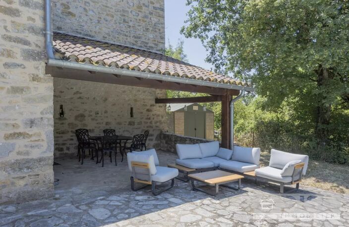 Charmante maison en pierre avec piscine et jardin privé de 2 450 m² — photo 3