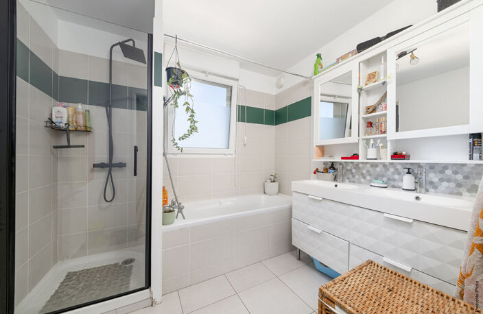 A VENDRE - TOULOUSE Appartement T4 + Bureau - Dernier étage avec ascenseur — photo 4