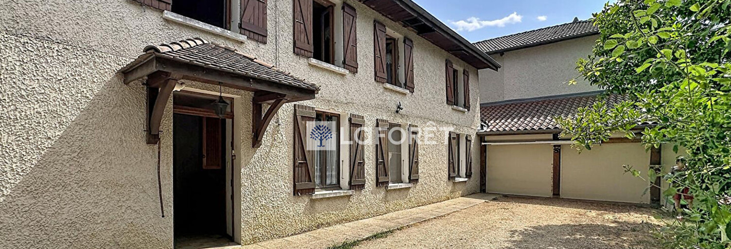 Maison 5 Pièces 113 m² à vendre à Saint-Étienne-de-Saint-Geoirs (38590)