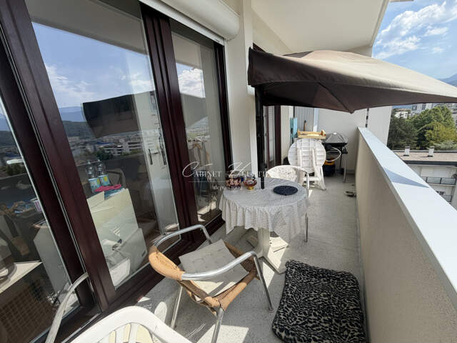 ECHIROLLES appartement T1 bis copropriété LES ECUREUILS proxim — photo du bien