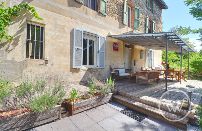 Propriété de 241m² sur une parcelle de 3585m², à Romans — photo 3