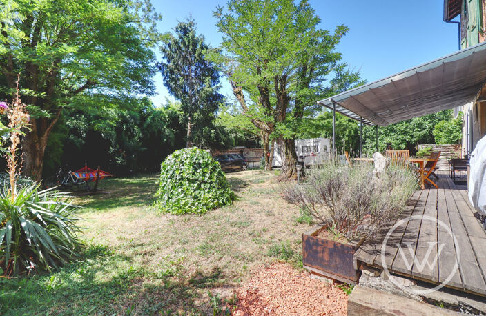 Propriété de 241m² sur une parcelle de 3585m², à Romans — photo 5