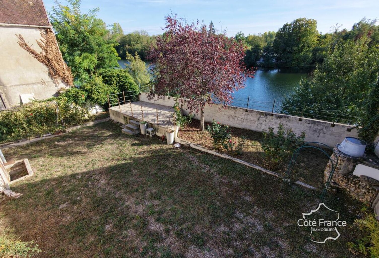 Maison de 3 chambres avec studio indépendant au bord de la r — photo 1