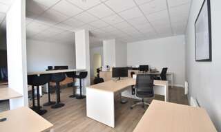 Commerce  85 m² à vendre à Meximieux (01800)