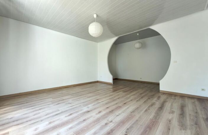 Appartement T3/4 avec jardin et stationnements — photo 5