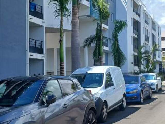 Appartement T1 de 42 m2 situé à Sainte-Clotilde 97490 — photo du bien