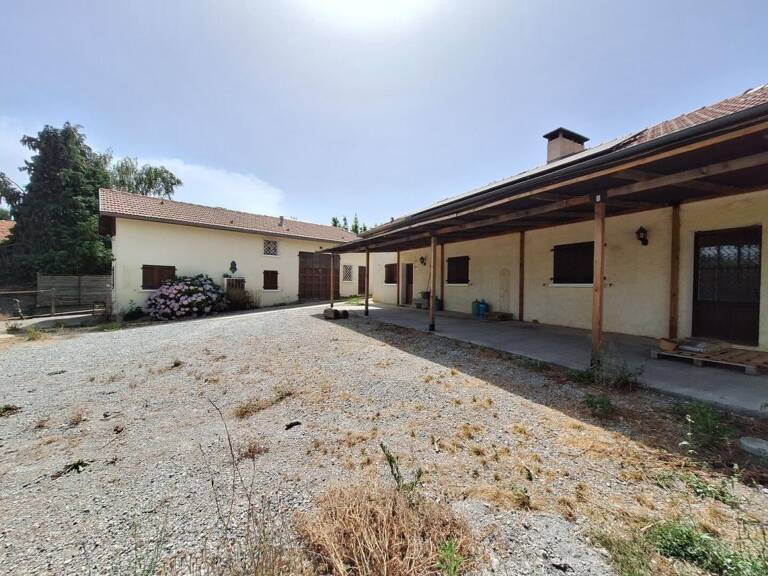 A vendre en exclusivité, Hautes-Pyrénées (65), 15 kms de Lannemezan : deux maisons sur un même terrain avec garage — photo 1
