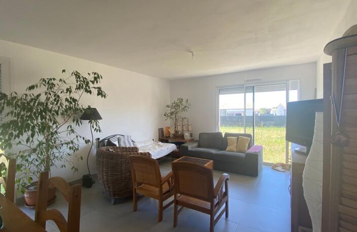 Muron, maison de plain-pied 2 chambres avec jardin — photo 3