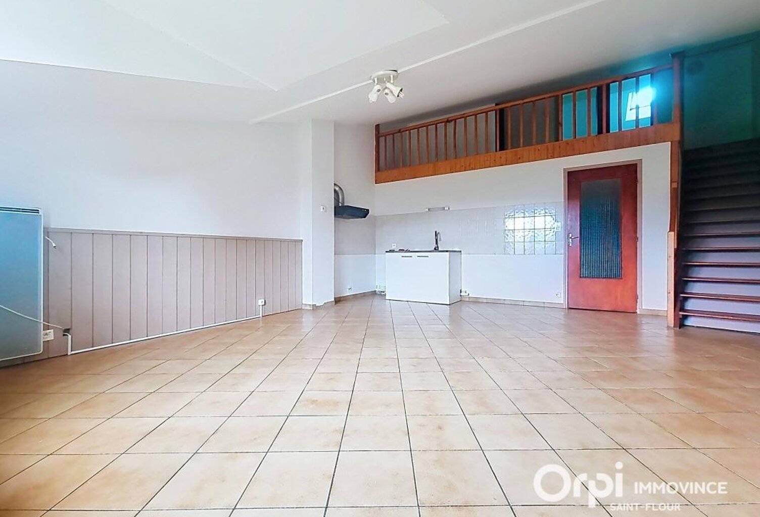 À louer – Appartement T4 en duplex au cœur d'un environnement verdoyant — photo 1