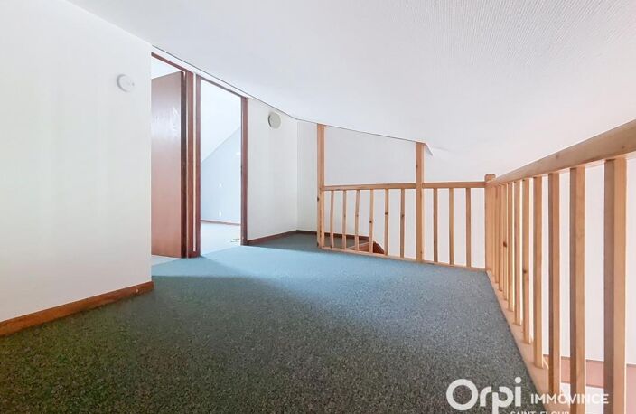 À louer – Appartement T4 en duplex au cœur d'un environnement verdoyant — photo 5