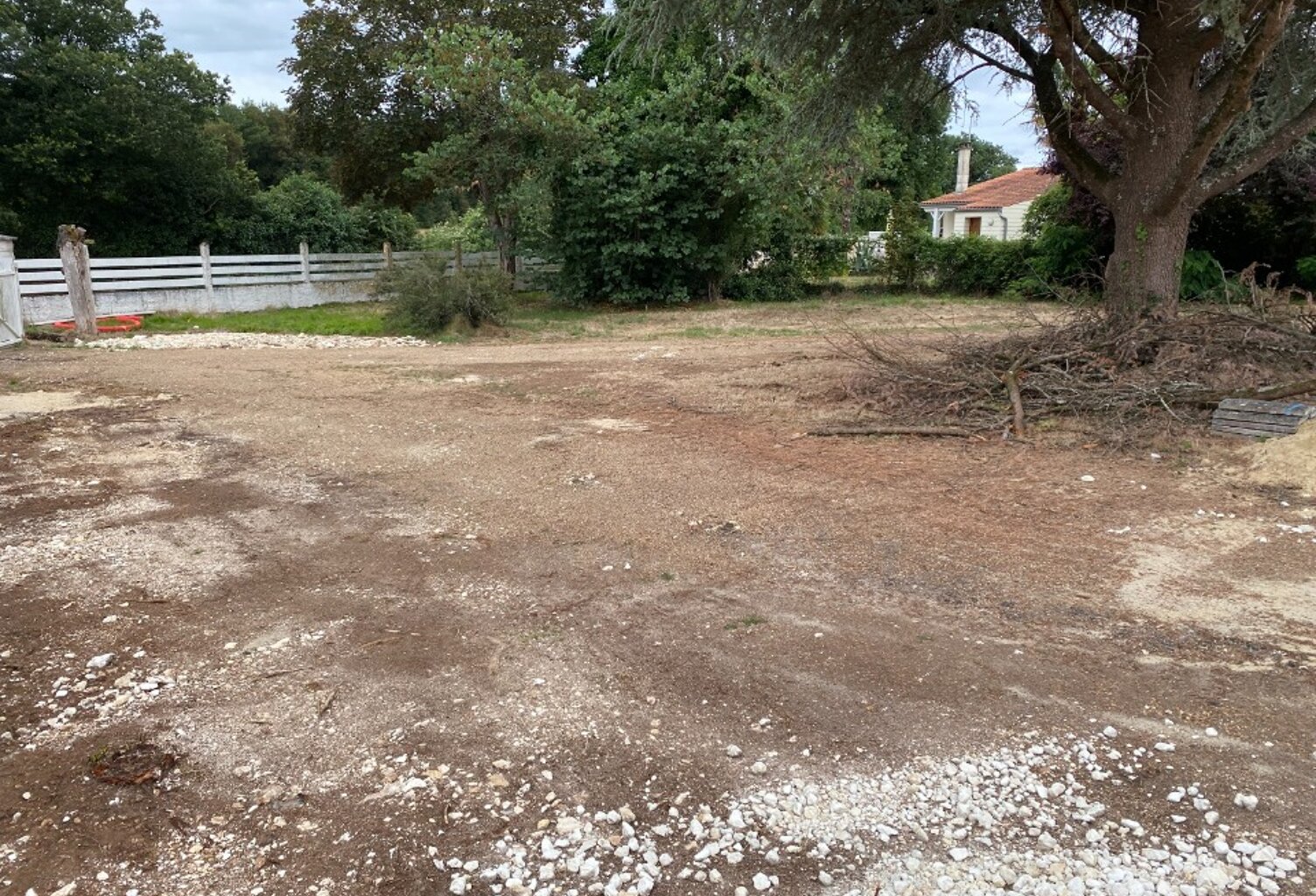 Terrain à bâtir à Échillais (17620) — photo 1