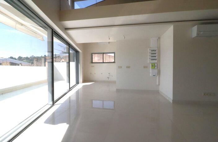 AURIOL Appartement type 3 avec terrasse — photo 4