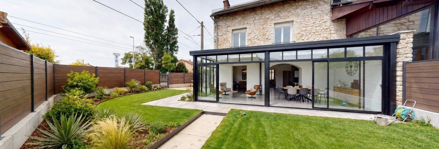 Maison 8 Pièces 125 m² à vendre à Rodez (12000)
