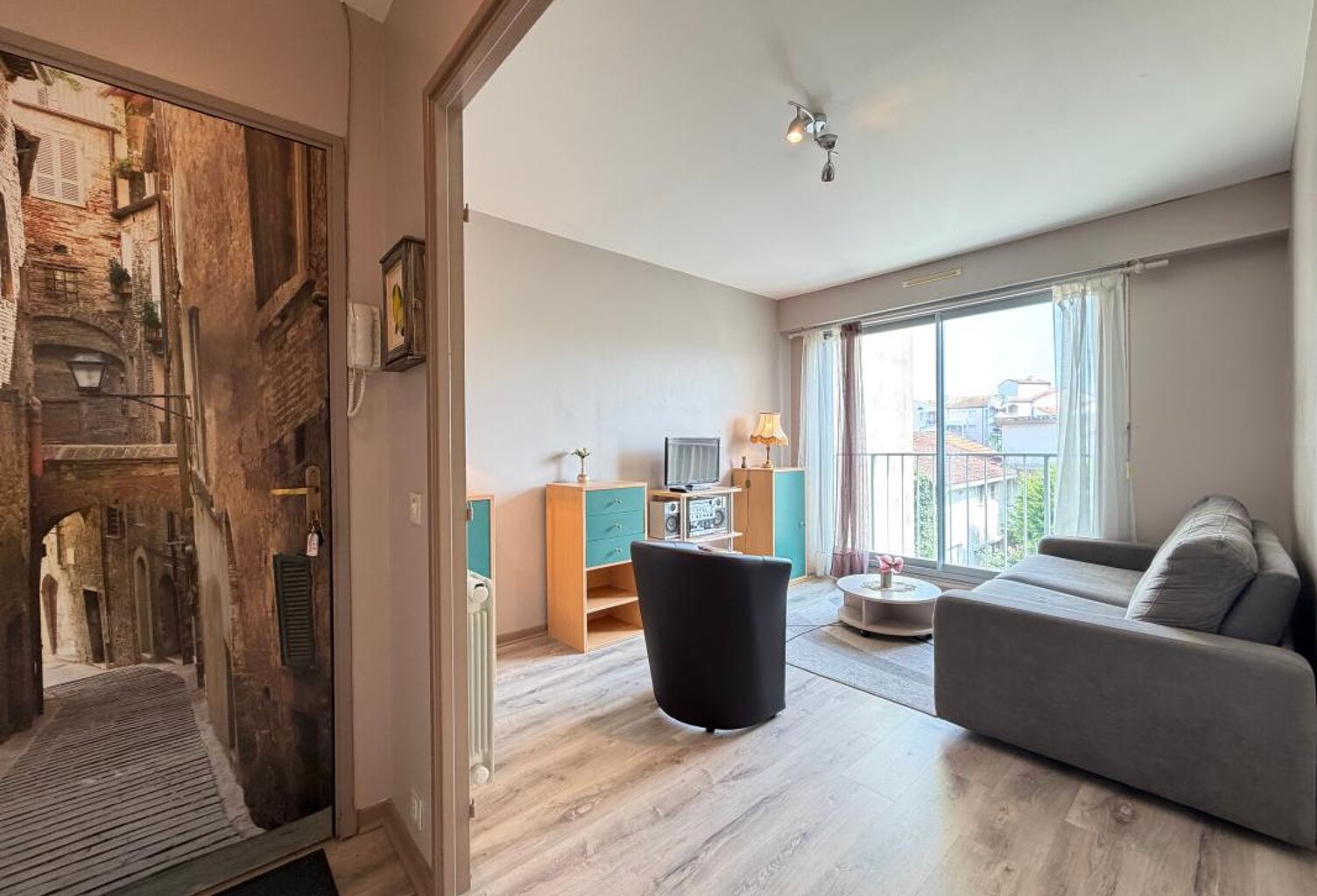Joli STUDIO au calme, au coeur du Centre Ville — photo 1