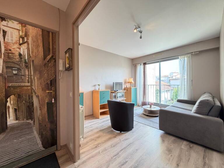 Joli STUDIO au calme, au coeur du Centre Ville — photo 1
