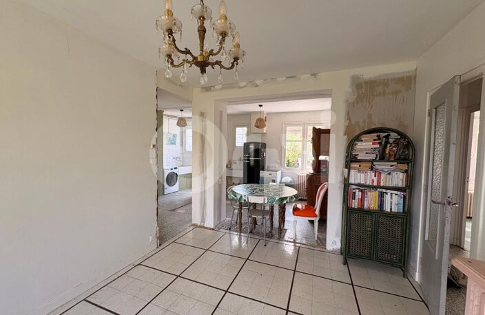 Maison à fort potentiel : Idéal projet de rénovation à Royan ! — photo 5