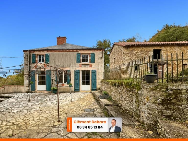 Maison 6 pièces 120 m² avec dépendances et grand terrain — photo 1