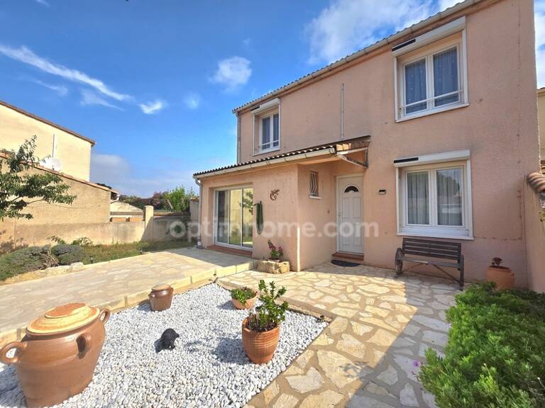 À seulement 50 mètres de la mer ! Une villa lumineuse avec jardin piscinable dans un environnement exceptionnel. Maison à vendre 5 pièces PORT DE BOUC (13) — photo 1