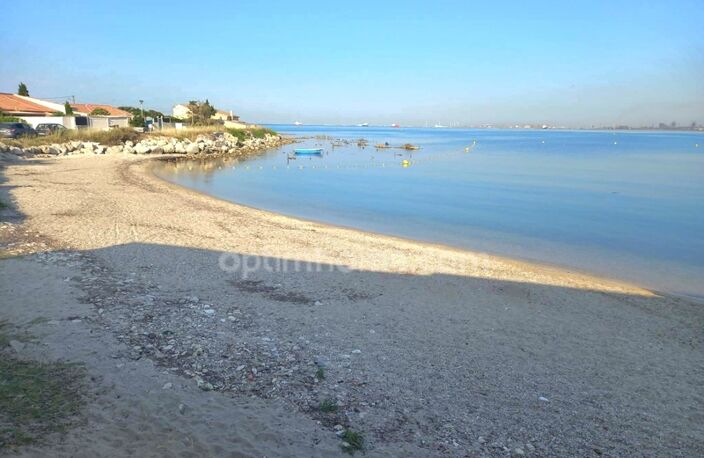 À seulement 50 mètres de la mer ! Une villa lumineuse avec jardin piscinable dans un environnement exceptionnel. Maison à vendre 5 pièces PORT DE BOUC (13) — photo 4
