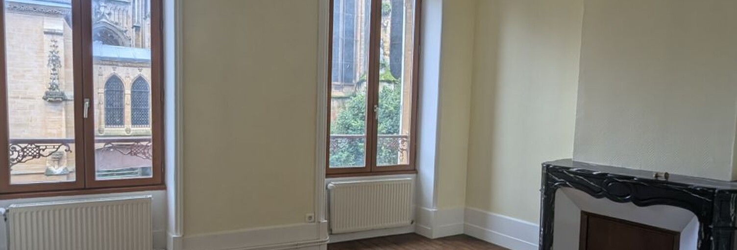 Appartement 3 Pièces 80 m² à louer à Charleville-Mézières (08000)