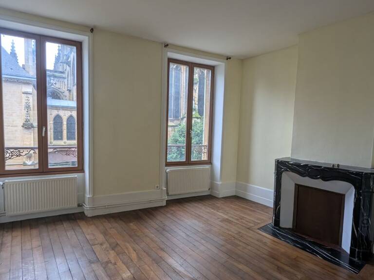 Appartement de 80m2 à louer sur Charleville-Mézières — photo 1