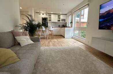 Appartement 3 pièces 1900 €