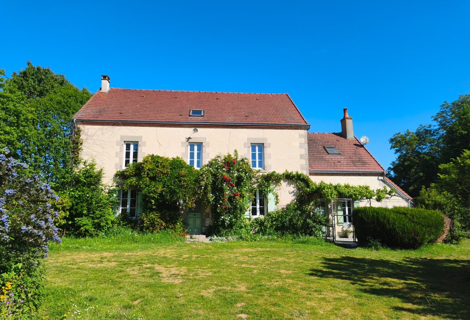 Chéniers (23) Creuse vallée des peintre à vendre maison de maître de 5 chambres 284 m², Mare, Dépendance ou Gite, Grange, Terrain 6800 m² clos — photo 1