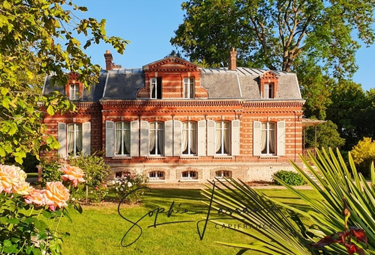 Demeure de caractère à vendre à Bézu-Saint-Éloi – 9 pièces, 5 chambres, parc de près de 6 000 m² avec maison d'amis et espace bien-être — photo 1