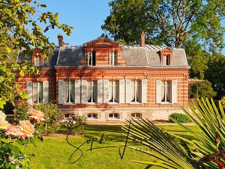 Demeure de caractère à vendre à Bézu-Saint-Éloi – 9 pièces, 5 chambres, parc de près de 6 000 m² avec maison d'amis et espace bien-être — photo 1