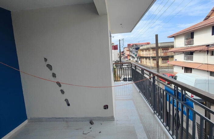 Immeuble neuf de 2 étages à vendre CAYENNE (973) — photo 5