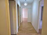 Appartement T3, cave et une place parking — photo 2