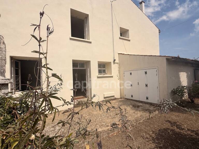 MAUZE SUR LE MIGNON - Maison 3 chambres Garage Cour privative — photo 1
