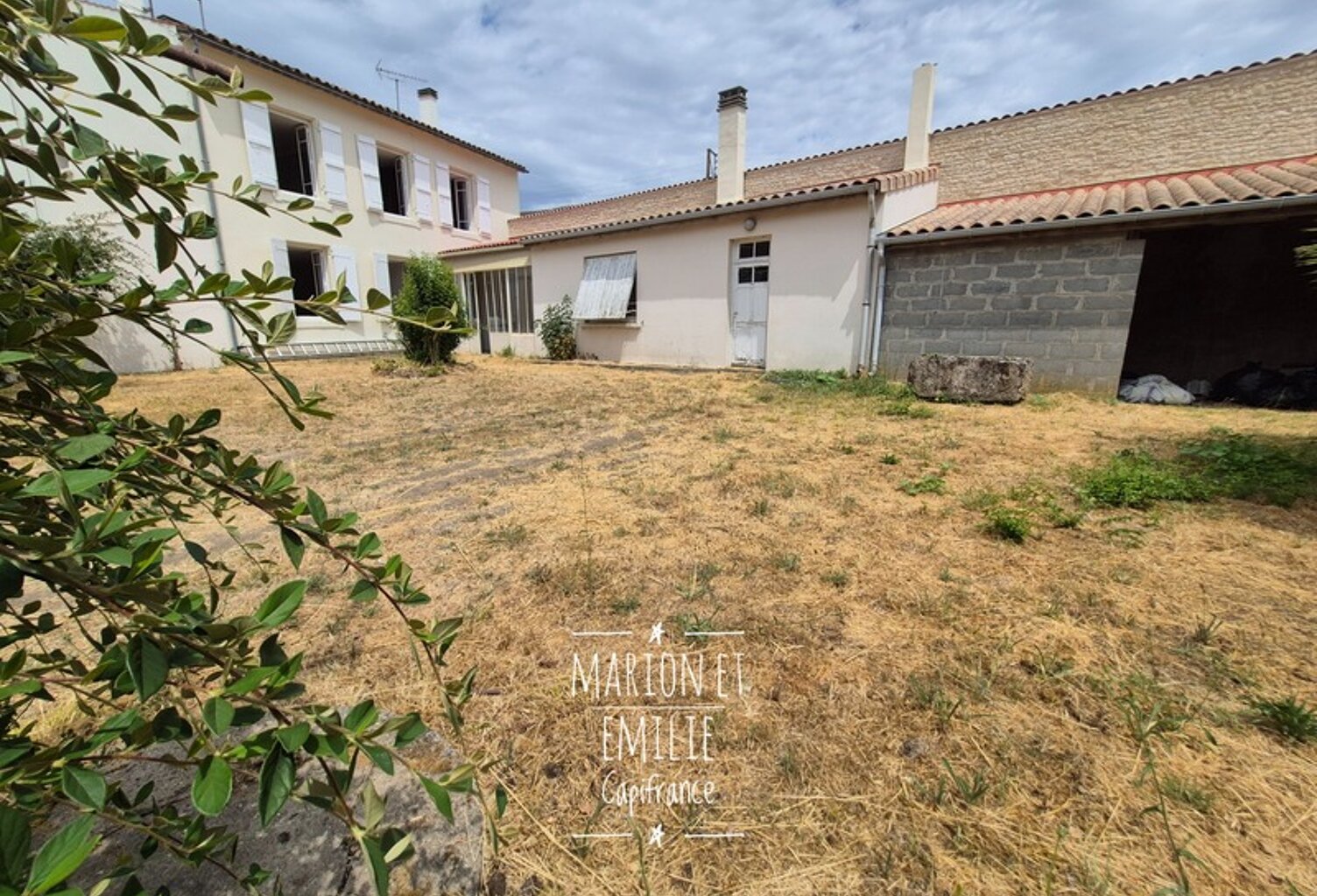 Maison Mauzé-sur-le-Mignon 3chambres jardin clos — photo 1