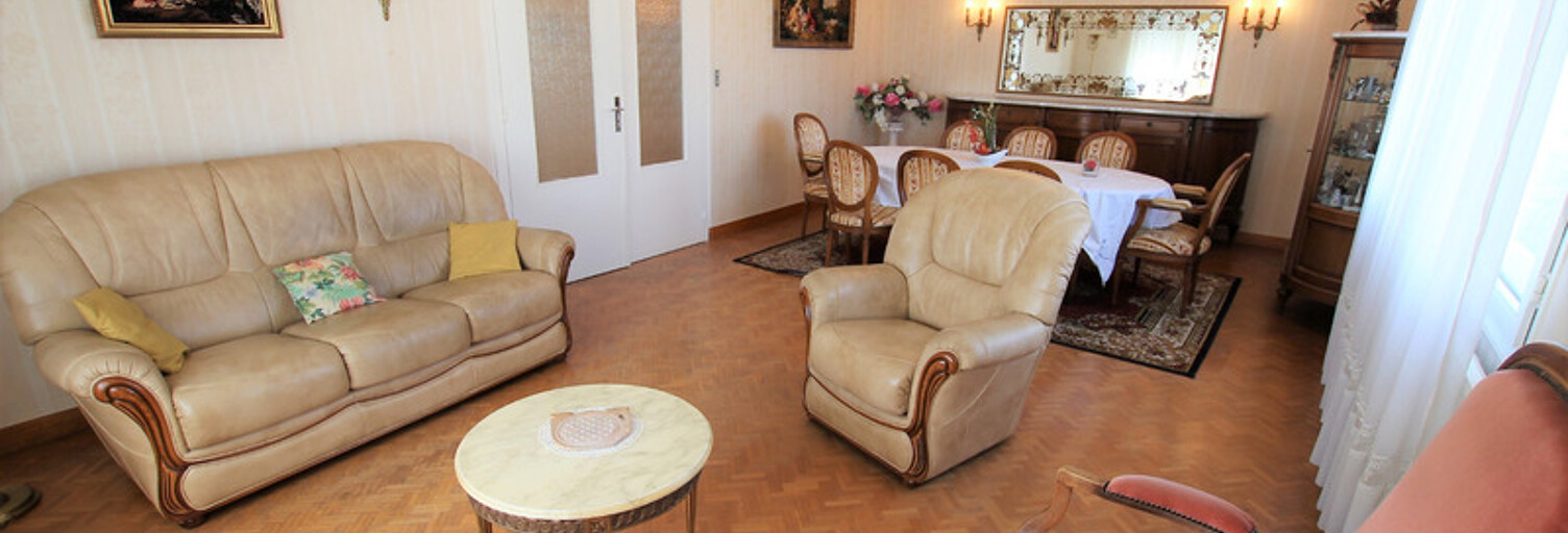 Maison 5 Pièces 144 m² à vendre à Saint-Jean-d'Angély (17400)
